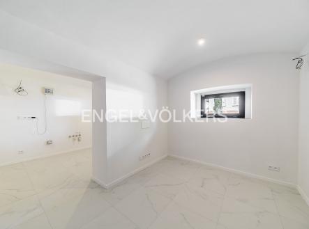 Prodej bytu, 3+kk, 76 m² obrázek