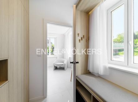 2 (6) | Prodej bytu, 2+kk, 61 m²