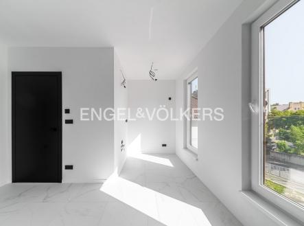3 (5) | Prodej bytu, 2+kk, 59 m²