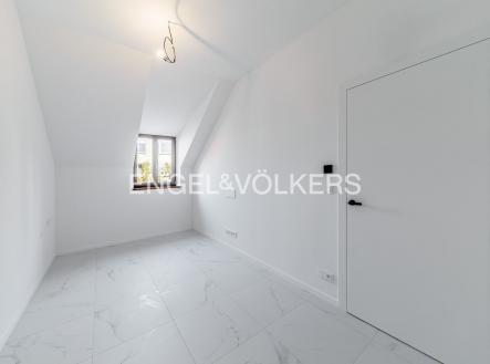 13 | Prodej bytu, 2+kk, 67 m²