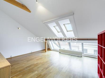 4 | Pronájem bytu, 3+kk, 128 m²