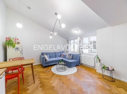 1 | Pronájem bytu, 2+kk, 61 m²