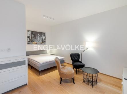 3 | Pronájem bytu, 1+kk, 36 m²