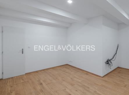 3 | Pronájem bytu, 2+kk, 35 m²