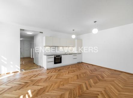 2 | Pronájem bytu, 3+kk, 92 m²