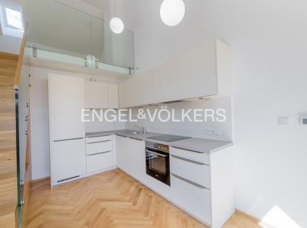 4 | Pronájem bytu, 3+kk, 128 m²