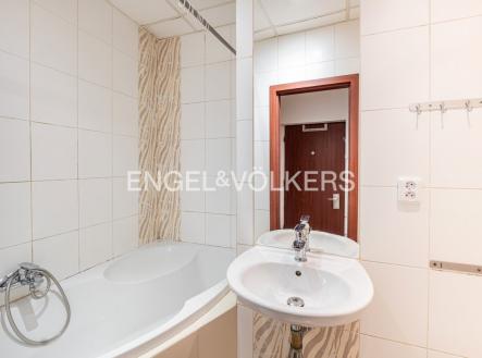 4 | Pronájem bytu, 2+kk, 55 m²