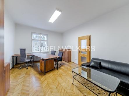 Pronájem bytu, 4+kk, 120 m² obrázek