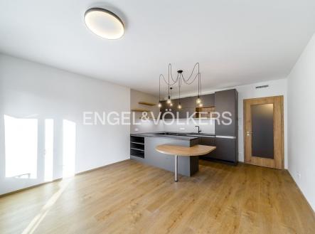 2 | Pronájem bytu, 2+kk, 57 m²