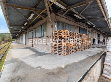 P1167515_web | Pronájem - komerční objekt, sklad, 30 000 m²