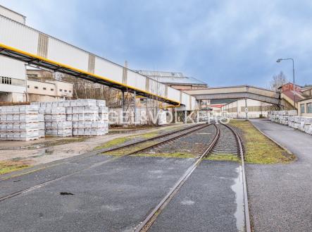 P1167560_web (1) | Pronájem - komerční objekt, sklad, 30 000 m²