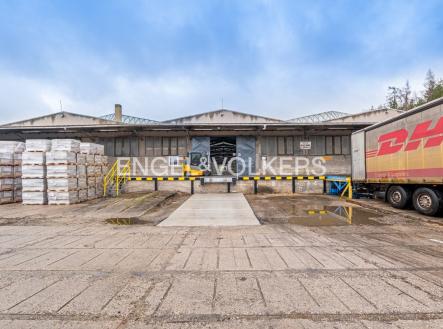 P1167519-HDR_web | Pronájem - komerční objekt, sklad, 30 000 m²