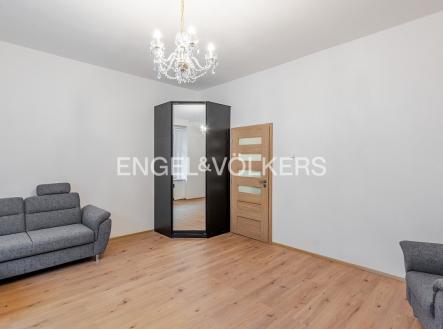 P1189289_web | Prodej bytu, 1+kk, 38 m²