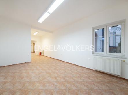 4 | Pronájem - obchodní prostor, 60 m²