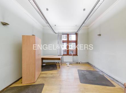 006 | Pronájem - kanceláře, 170 m²