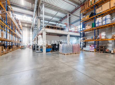 DSC_5627_web | Pronájem - komerční objekt, sklad, 2 000 m²
