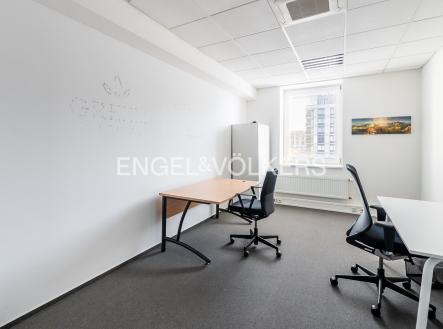 DSC_5972-HDR_web | Pronájem - kanceláře, 394 m²