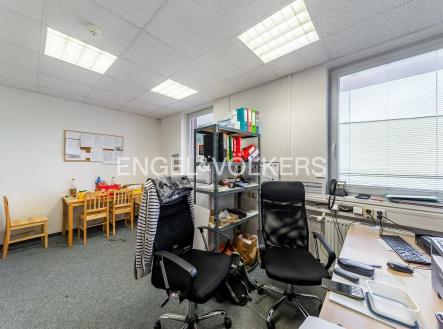 4 | Pronájem - kanceláře, 80 m²