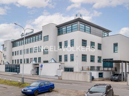 1 | Pronájem - kanceláře, 861 m²