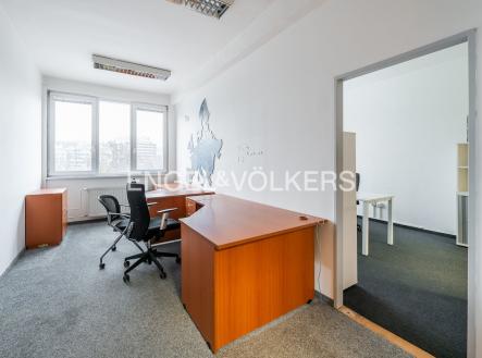 DSC_6283_web | Pronájem - kanceláře, 516 m²