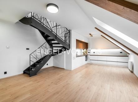 Pronájem bytu, 4+kk, 128 m² obrázek