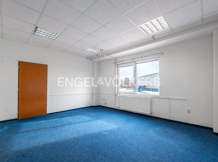 Pronájem - kanceláře, 182 m² obrázek