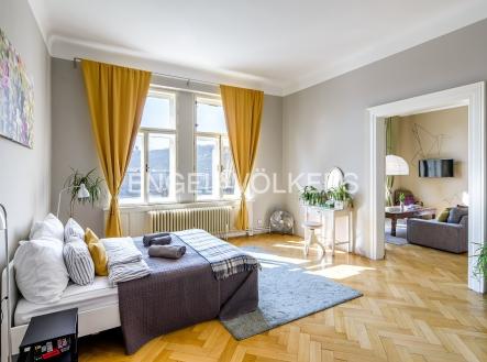 Pronájem bytu, 4+1, 139 m² obrázek