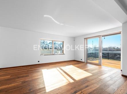 4 | Pronájem - dům/vila, 195 m²