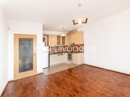 2 | Pronájem bytu, 2+kk, 55 m²