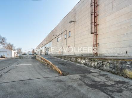 DSC_9705_web | Pronájem - komerční objekt, sklad, 2 032 m²