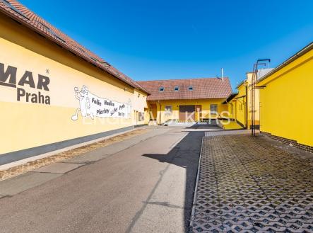 DSC_0368_web | Pronájem - komerční objekt, sklad, 976 m²