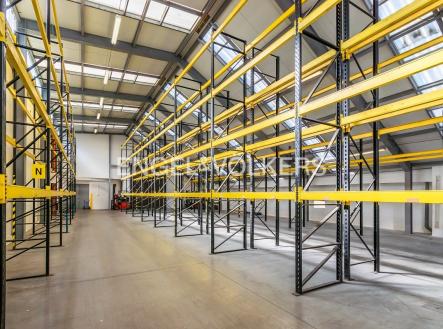 DSC_0361_web | Pronájem - komerční objekt, sklad, 976 m²