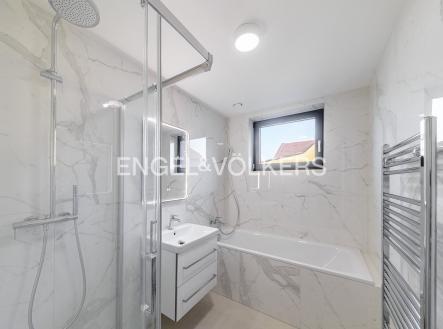 4 | Pronájem bytu, 2+kk, 60 m²