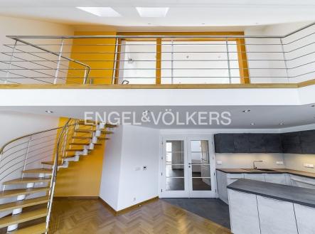 2 | Pronájem bytu, 4+kk, 160 m²