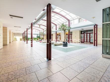 DSC_0021_web | Pronájem - kanceláře, 1 499 m²