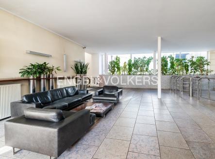 DSC_0024_web | Pronájem - kanceláře, 1 499 m²