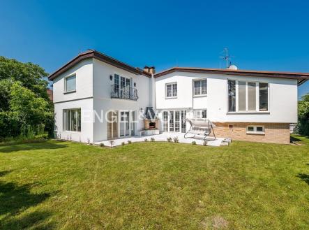Prodej - dům/vila, 324 m² obrázek