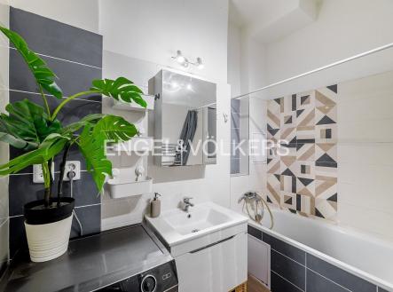 4 (2) | Prodej bytu, 2+kk, 46 m²