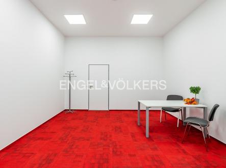 4 | Pronájem - kanceláře, 25 m²