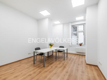 2 | Pronájem - kanceláře, 25 m²