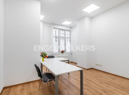 3 | Pronájem - kanceláře, 25 m²