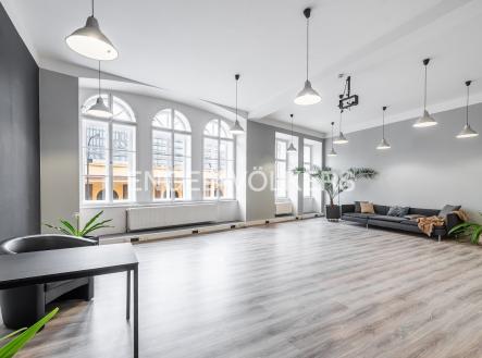 3 | Pronájem - kanceláře, 66 m²