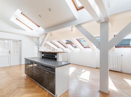 2 | Pronájem bytu, 4+kk, 155 m²