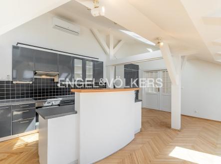 3 | Pronájem bytu, 4+kk, 155 m²