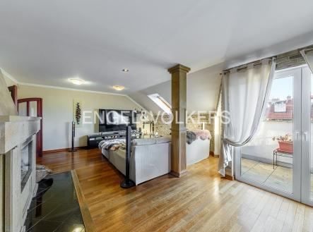 2 | Pronájem bytu, 6+kk, 172 m²