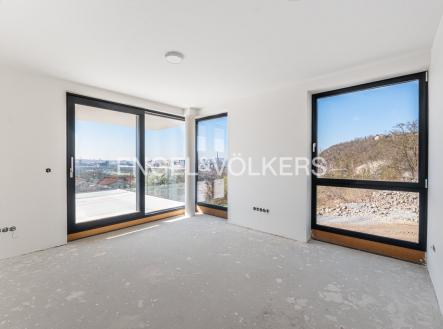 4 | Pronájem bytu, 3+kk, 90 m²