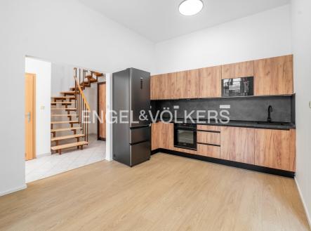 2 | Pronájem bytu, 3+1, 170 m²