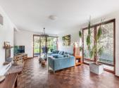 Pronájem - dům/vila, 400 m²