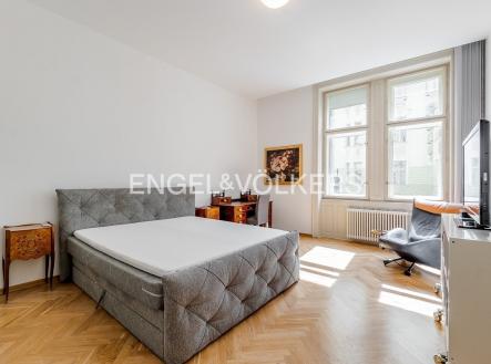 P1256018-HDR_web | Pronájem bytu, 3+1, 130 m²