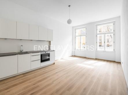 2 | Pronájem bytu, 3+kk, 77 m²